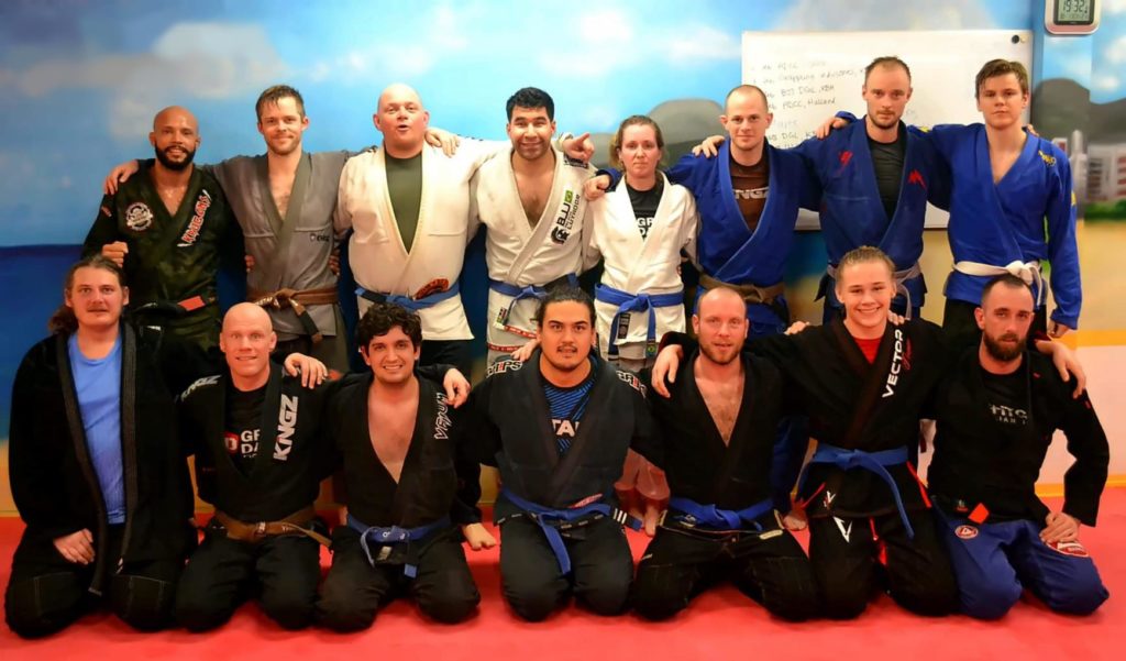 Holdfoto af BJJ team i Great Danes